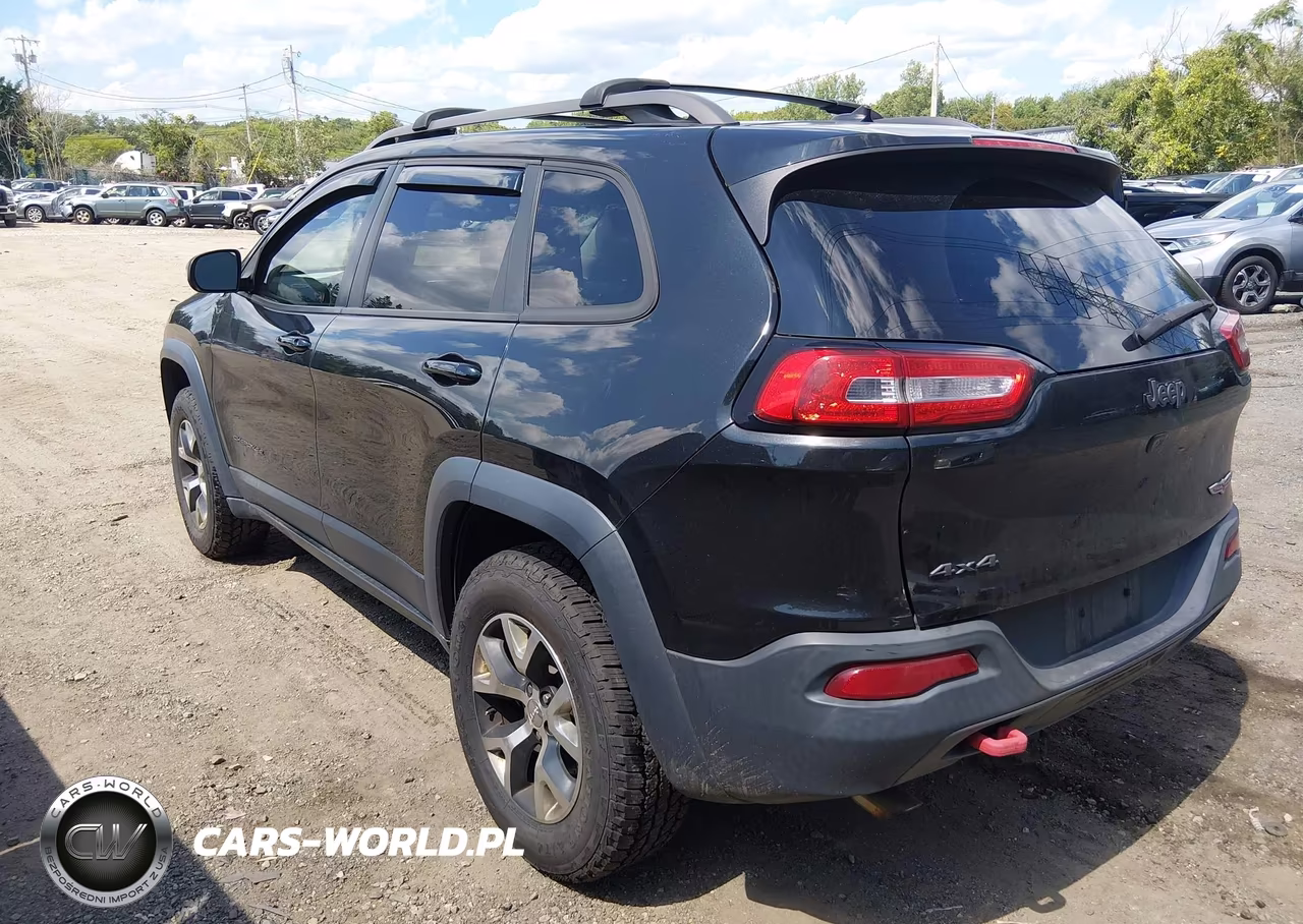 2015 Jeep Cherokee Trailhawk VIN:1C4PJMBB0FW776278 - 3
