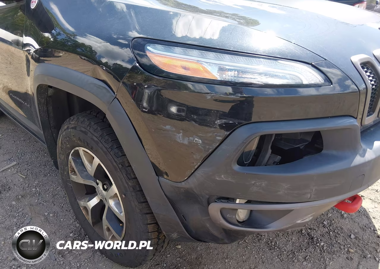 2015 Jeep Cherokee Trailhawk VIN:1C4PJMBB0FW776278 - 6
