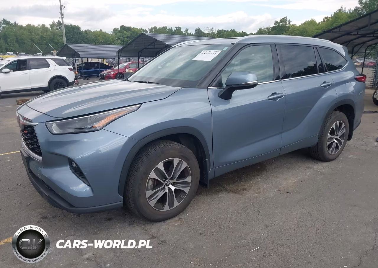 2022 Toyota Highlander Xle VIN:5TDGZRBH9NS244018 - 2