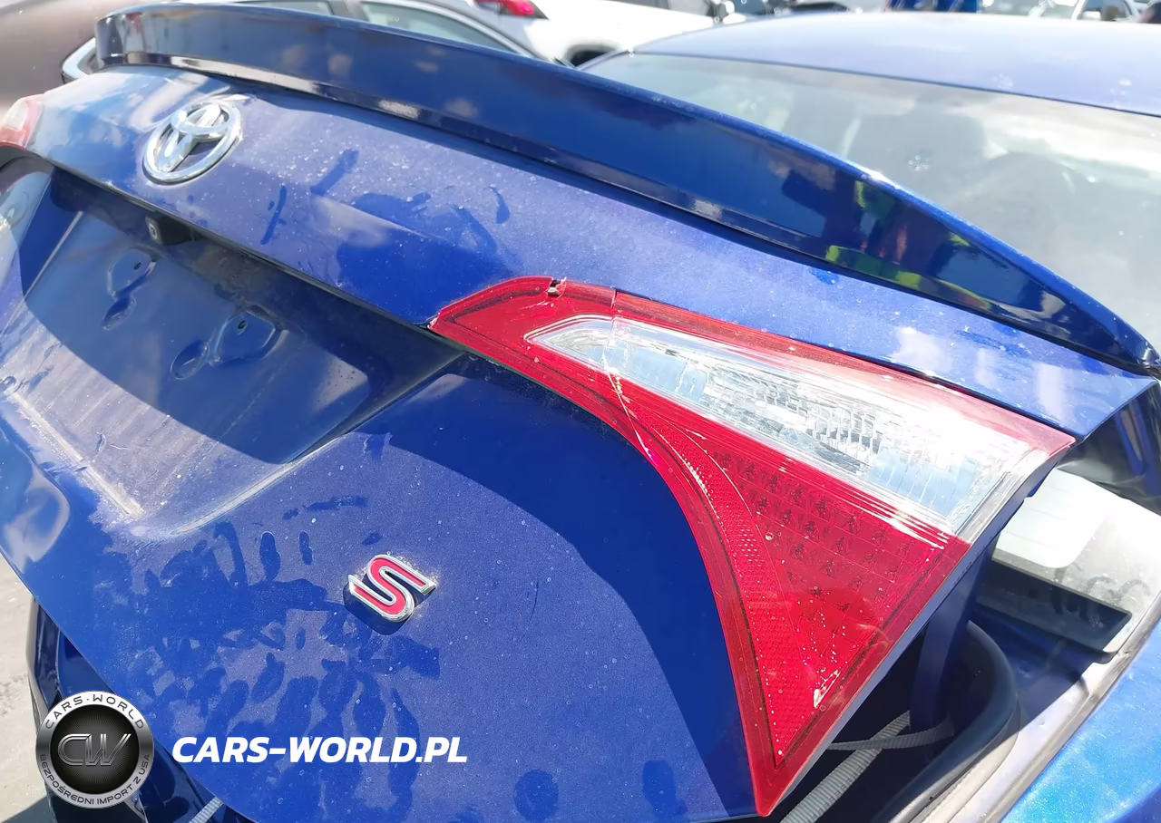 2015 Toyota Corolla S Plus VIN:5YFBURHE5FP243979 - 19