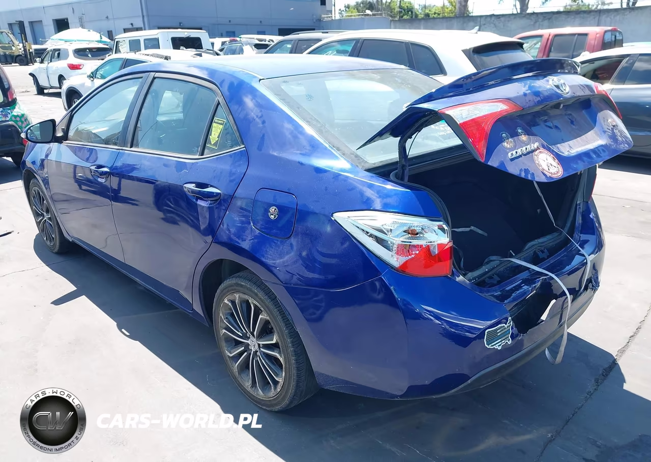 2015 Toyota Corolla S Plus VIN:5YFBURHE5FP243979 - 3