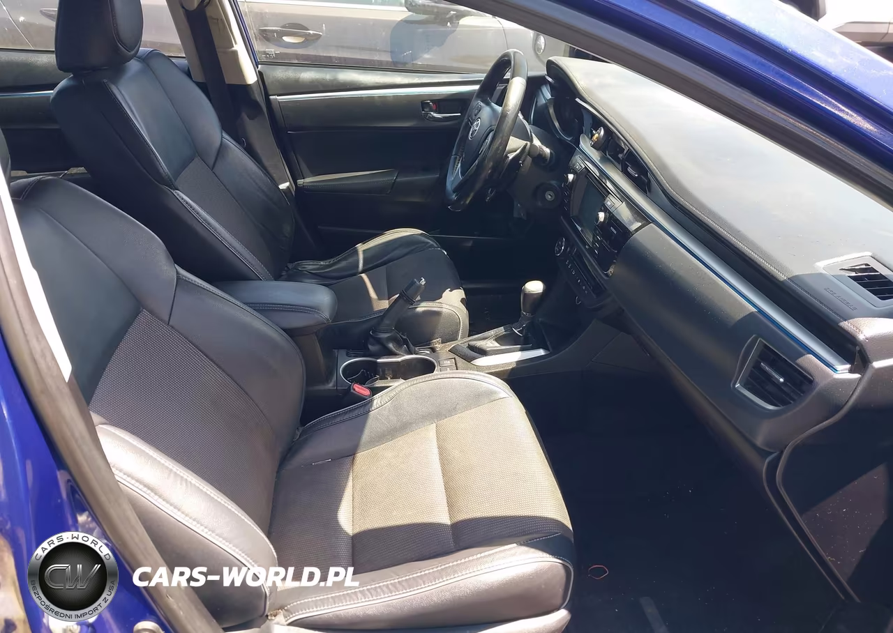 2015 Toyota Corolla S Plus VIN:5YFBURHE5FP243979 - 5