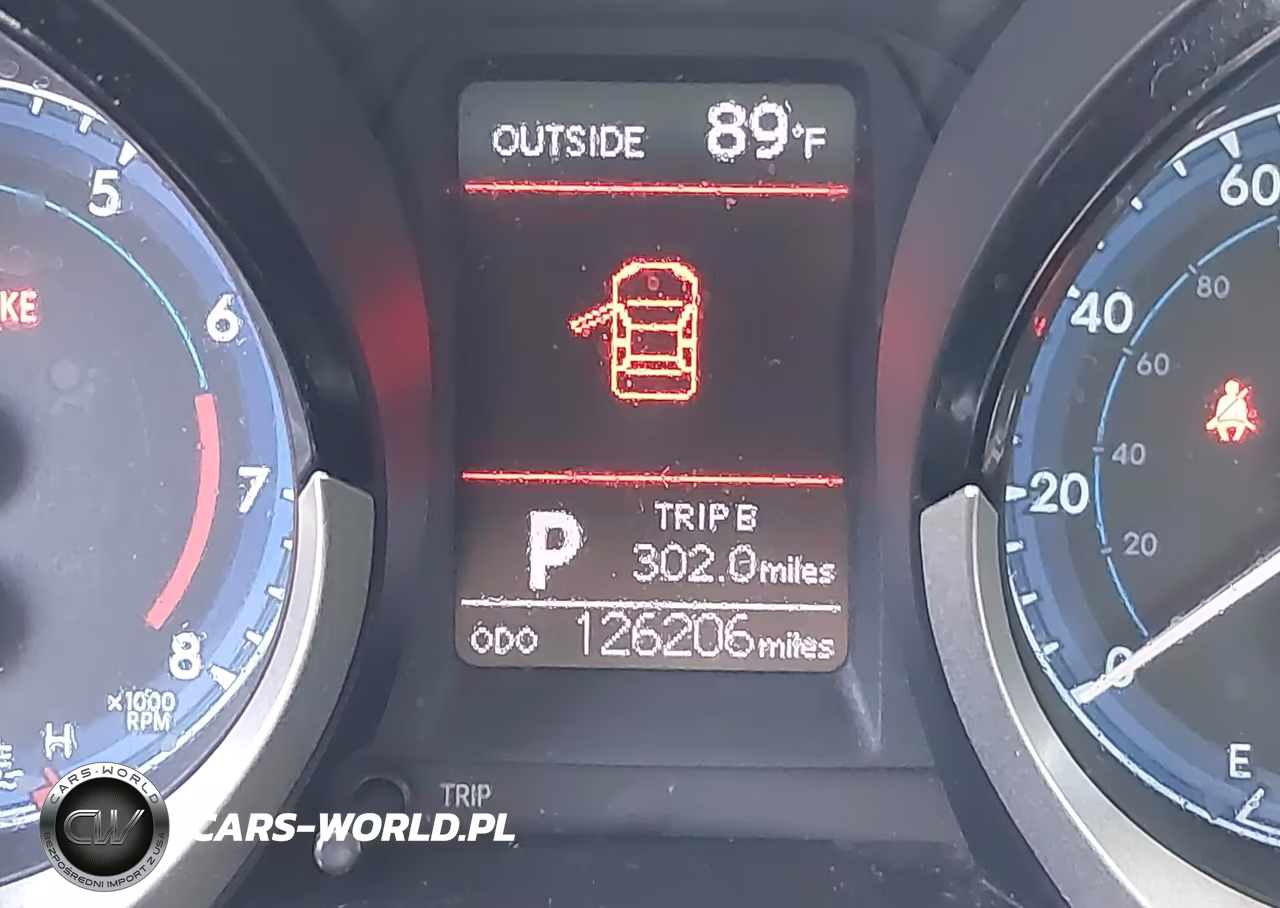 2015 Toyota Corolla S Plus VIN:5YFBURHE5FP243979 - 7