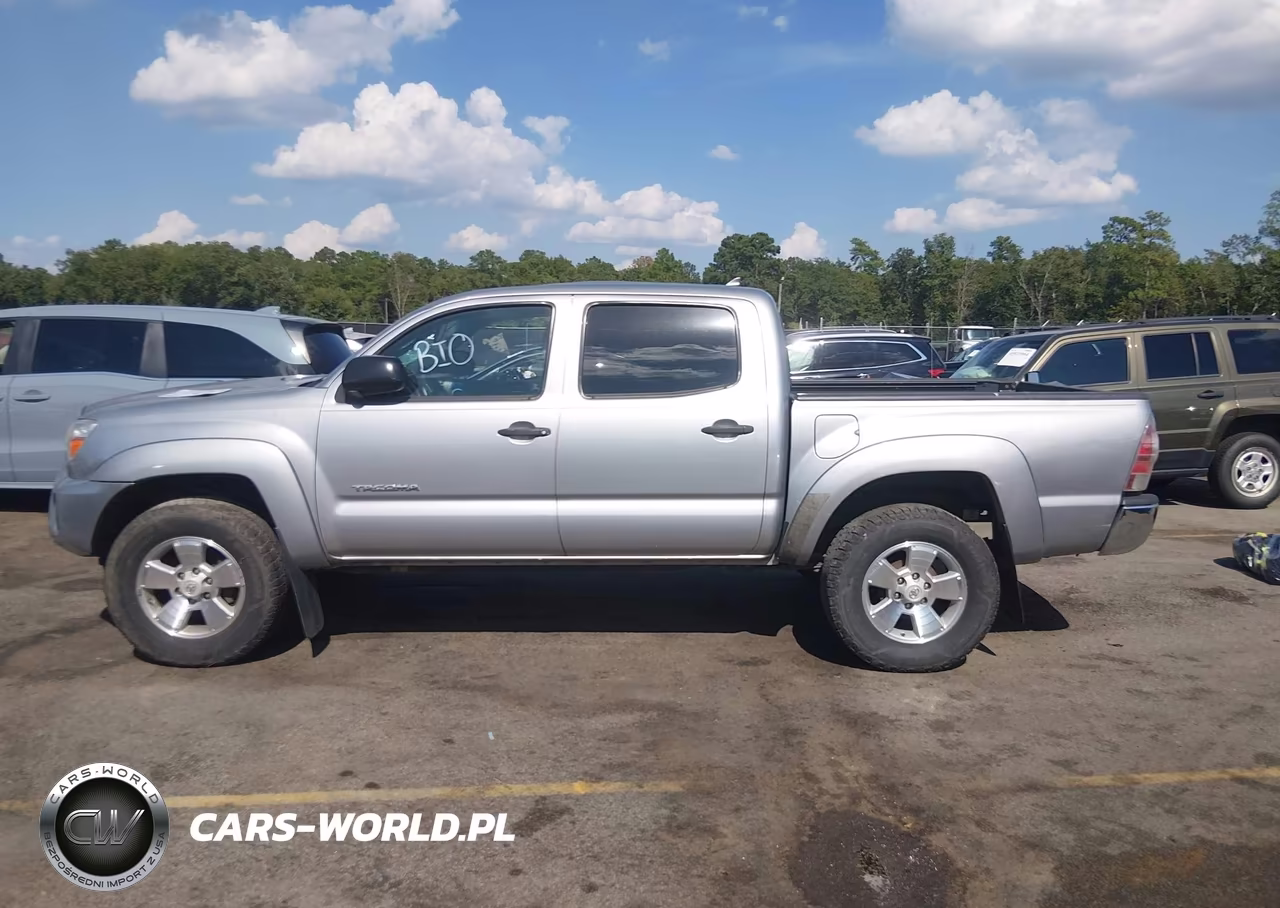 2015 Toyota Tacoma Prerunner V6 VIN:5TFJU4GN5FX078484 - 14