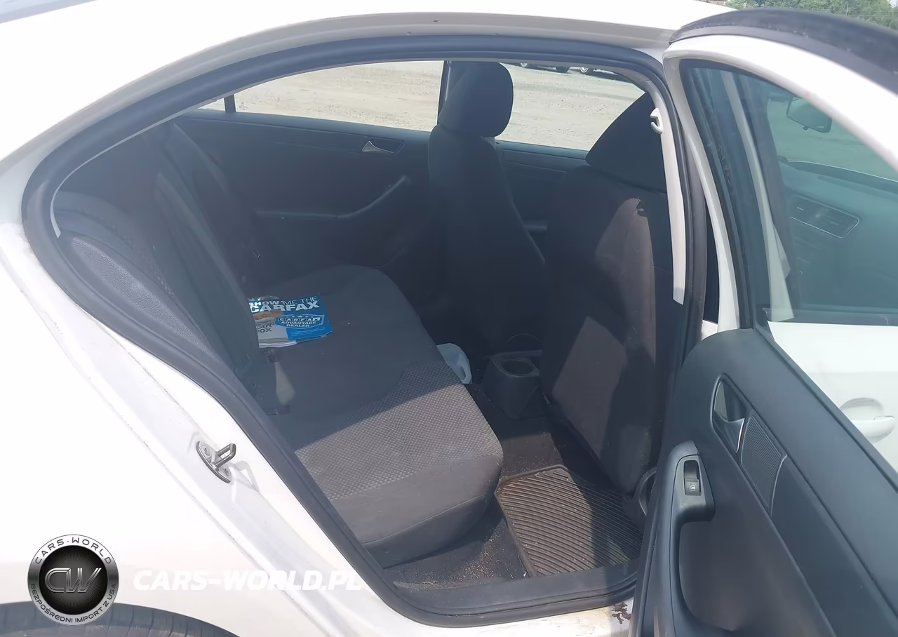 2013 Volkswagen Jetta 2.0L S VIN:3VW2K7AJ2DM232747 - 8
