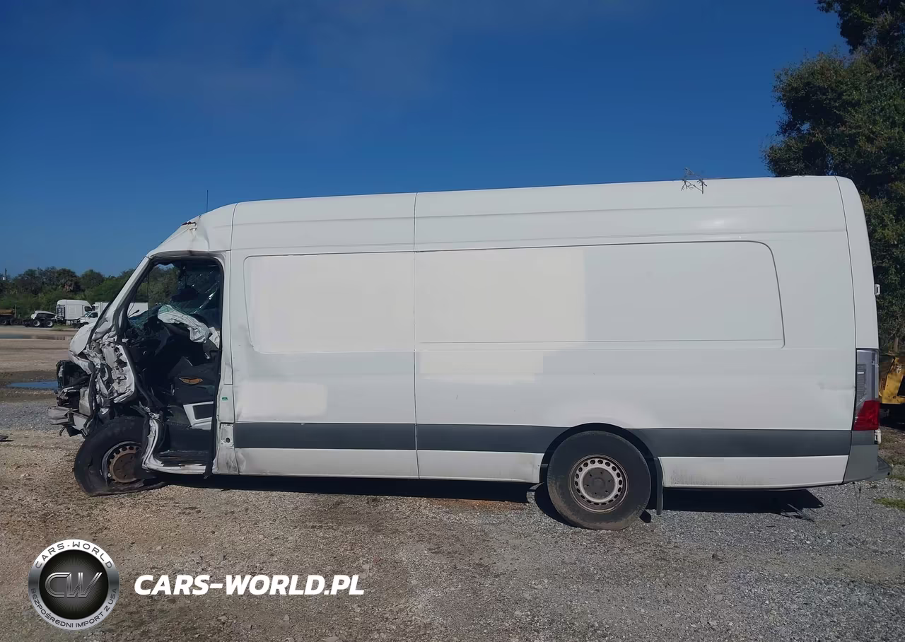2020 Freightliner Sprinter 2500 VIN:W2W4EDHY5LT026544 - 13