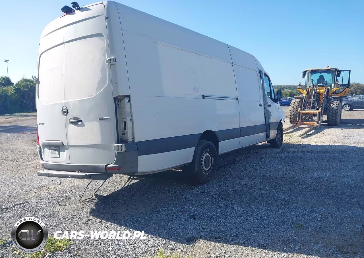 2020 Freightliner Sprinter 2500 VIN:W2W4EDHY5LT026544 - 4