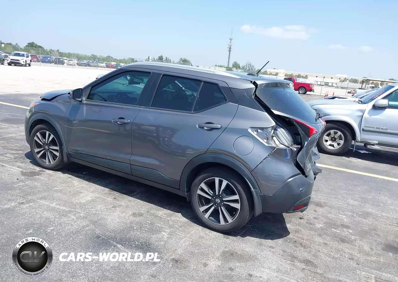 2020 Nissan Kicks Sv Xtronic Cvt VIN:3N1CP5CV6LL550990 - 3