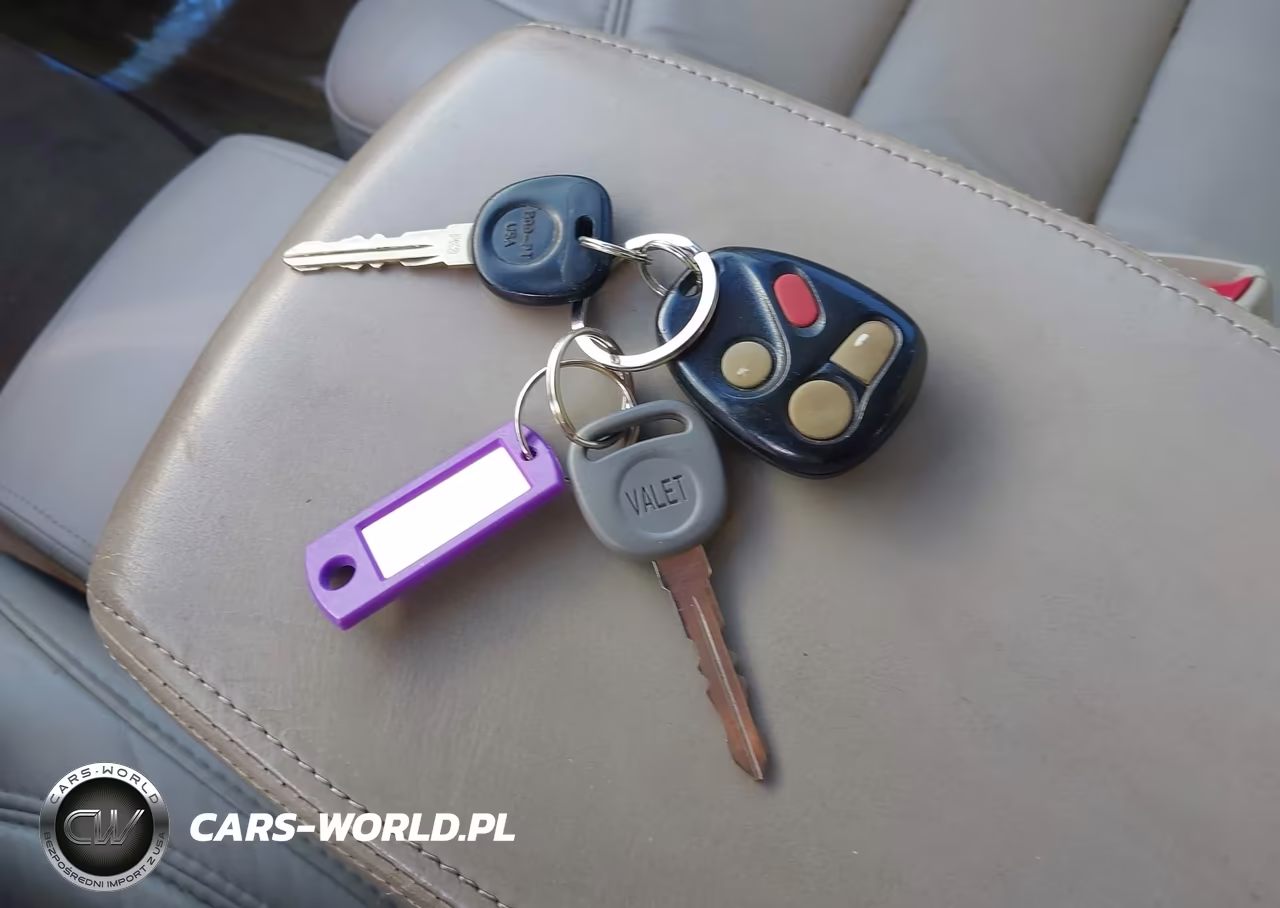 2003 Cadillac Deville Standard VIN:1G6KD54Y63U271607 - 11