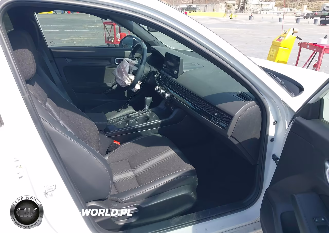 2023 Honda Civic Sport VIN:2HGFE2F58PH500666 - 5