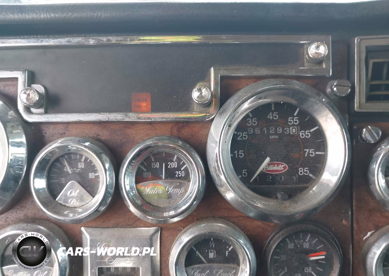 1998 Peterbilt 379 VIN:1NP5DB9X1WN458074 - 5