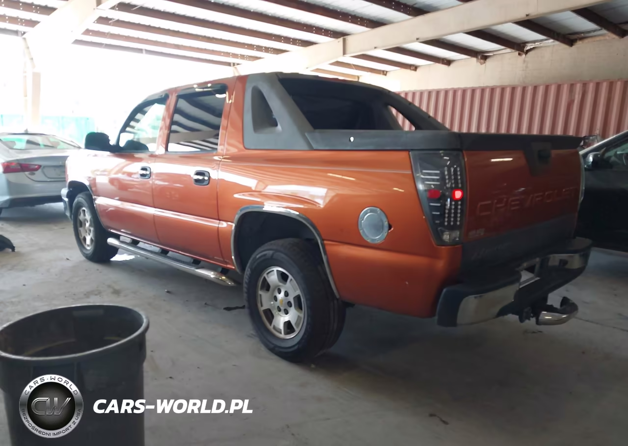 2005 Chevrolet Avalanche 1500 Ls VIN:3GNEC12ZX5G281068 - 3