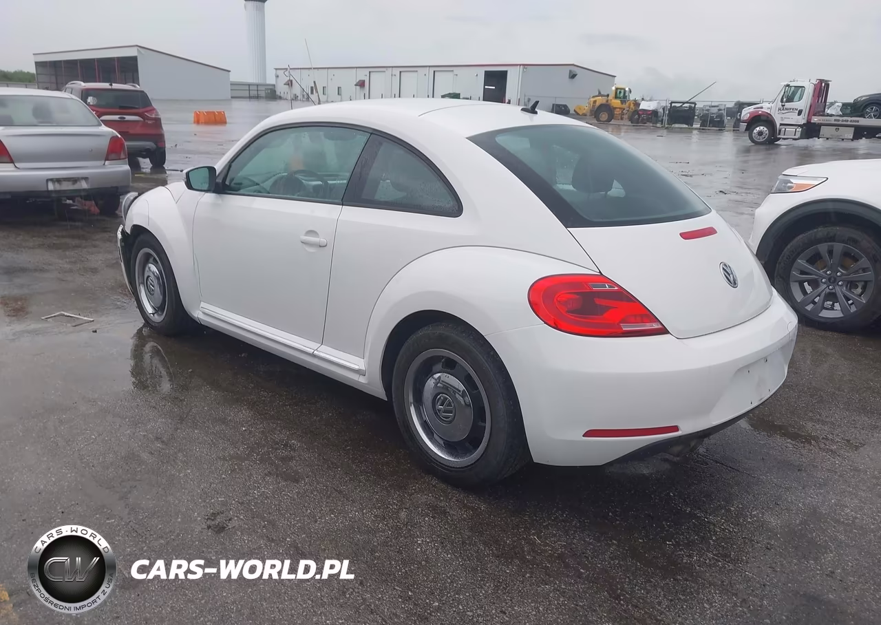 2012 Volkswagen Beetle 2.5L VIN:3VWJP7AT0CM641150 - 3