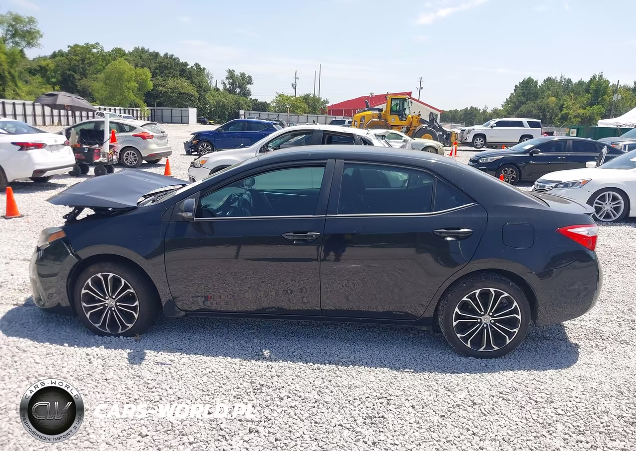 2015 Toyota Corolla S Plus VIN:5YFBURHE9FP234251 - 14