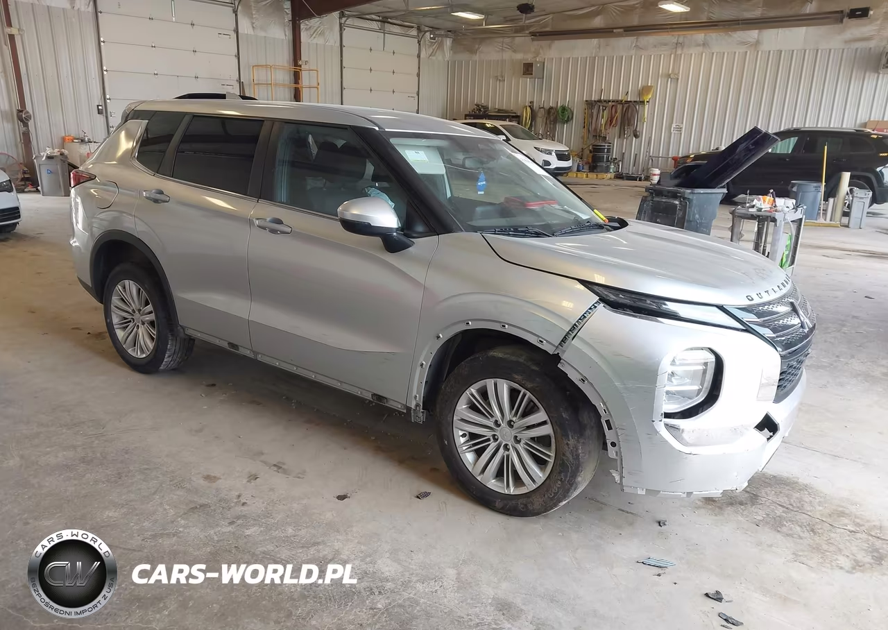 2022 Mitsubishi Outlander Es 2.5 2Wd – zdjęcie 1 z 16
