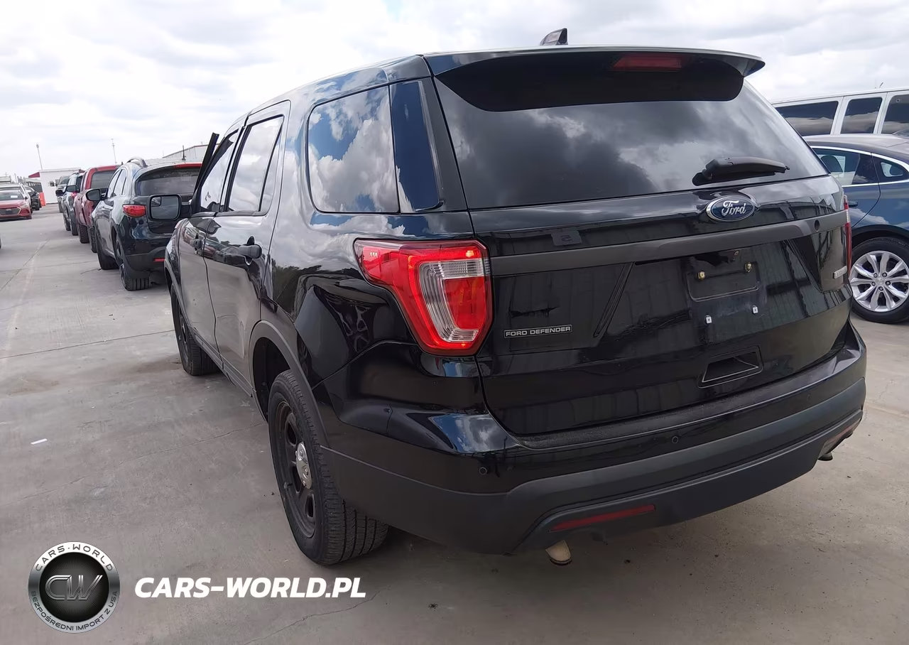 2017 Ford Utility Police Interceptor VIN:1FM5K8AT3HGE30580 - 3
