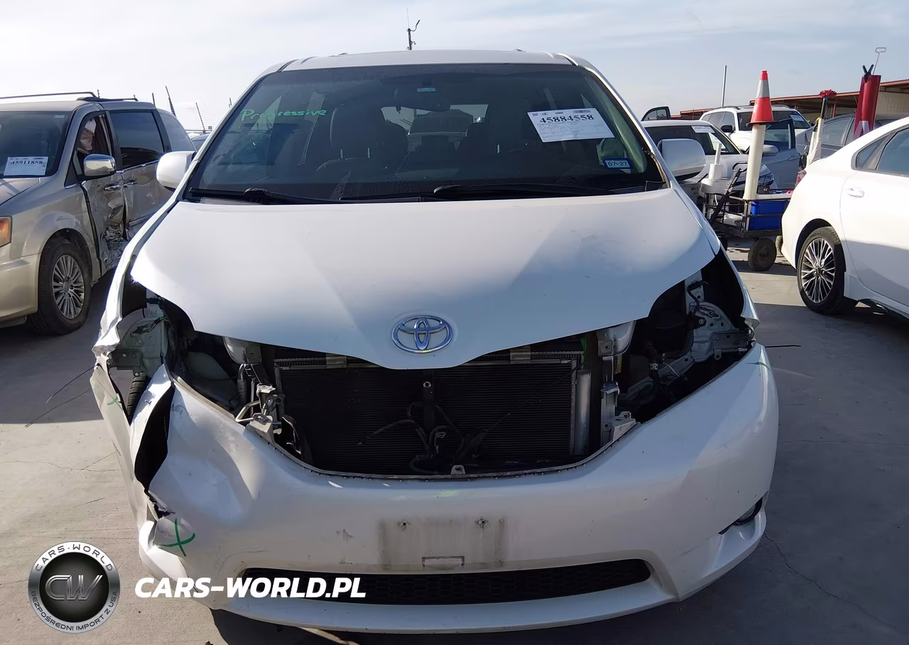 2017 Toyota Sienna Xle 8 Passenger VIN:5TDYZ3DC1HS888751 - 13