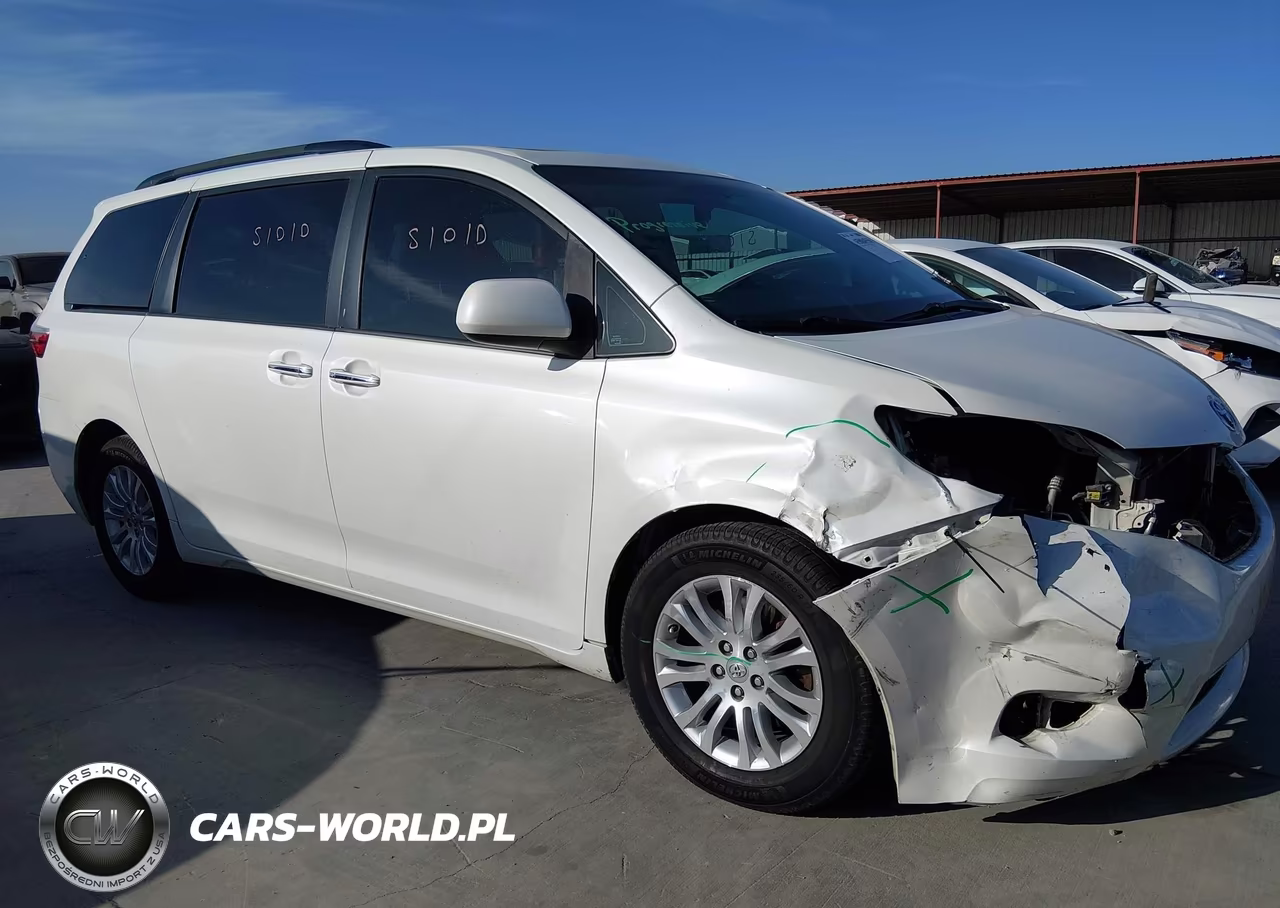 2017 Toyota Sienna Xle 8 Passenger VIN:5TDYZ3DC1HS888751 - 14