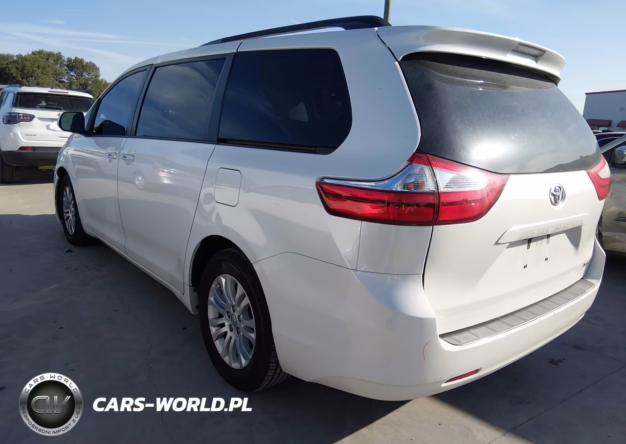 2017 Toyota Sienna Xle 8 Passenger VIN:5TDYZ3DC1HS888751 - 3