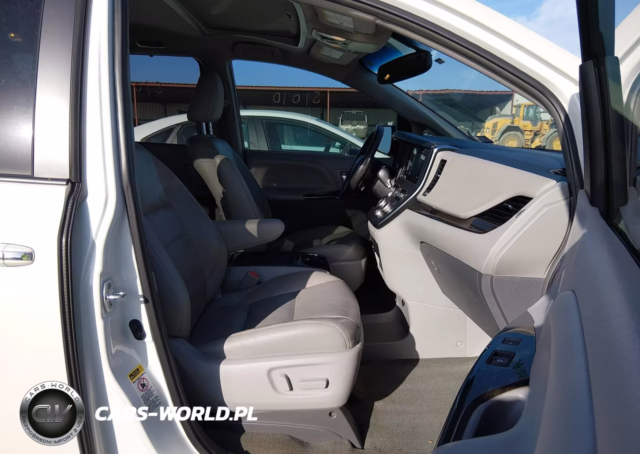 2017 Toyota Sienna Xle 8 Passenger VIN:5TDYZ3DC1HS888751 - 5