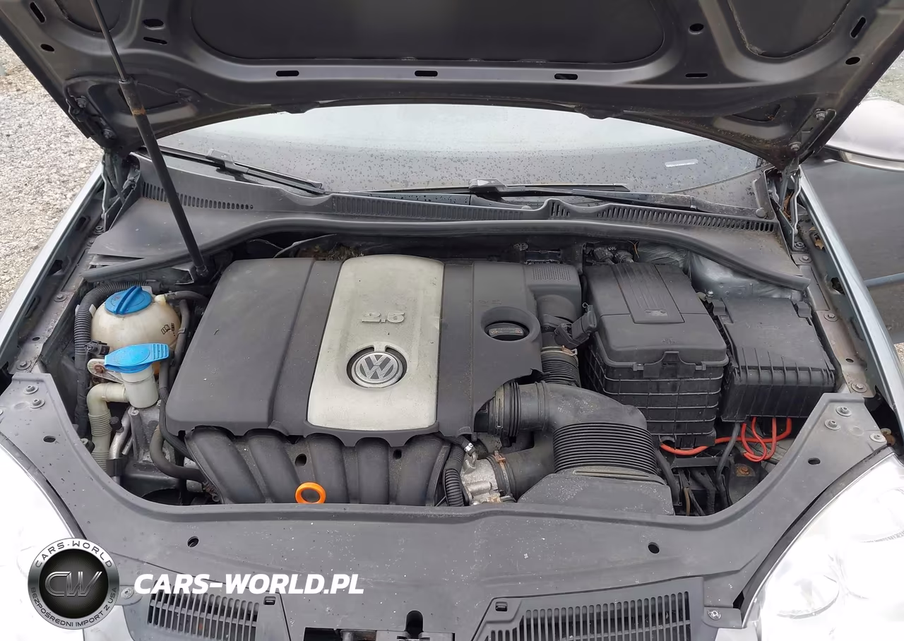 2008 Volkswagen Rabbit S VIN:WVWBA71KX8W136014 - 10