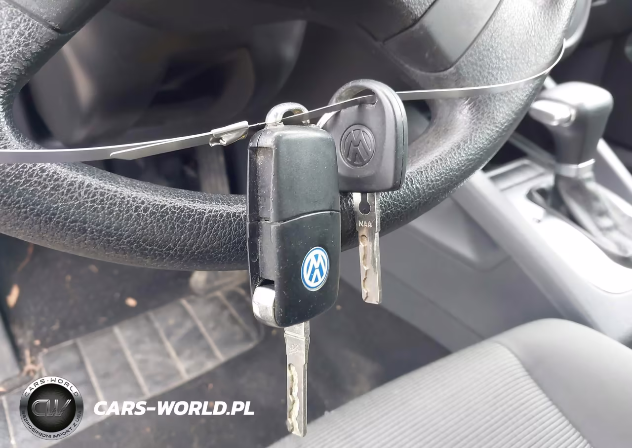 2008 Volkswagen Rabbit S VIN:WVWBA71KX8W136014 - 11