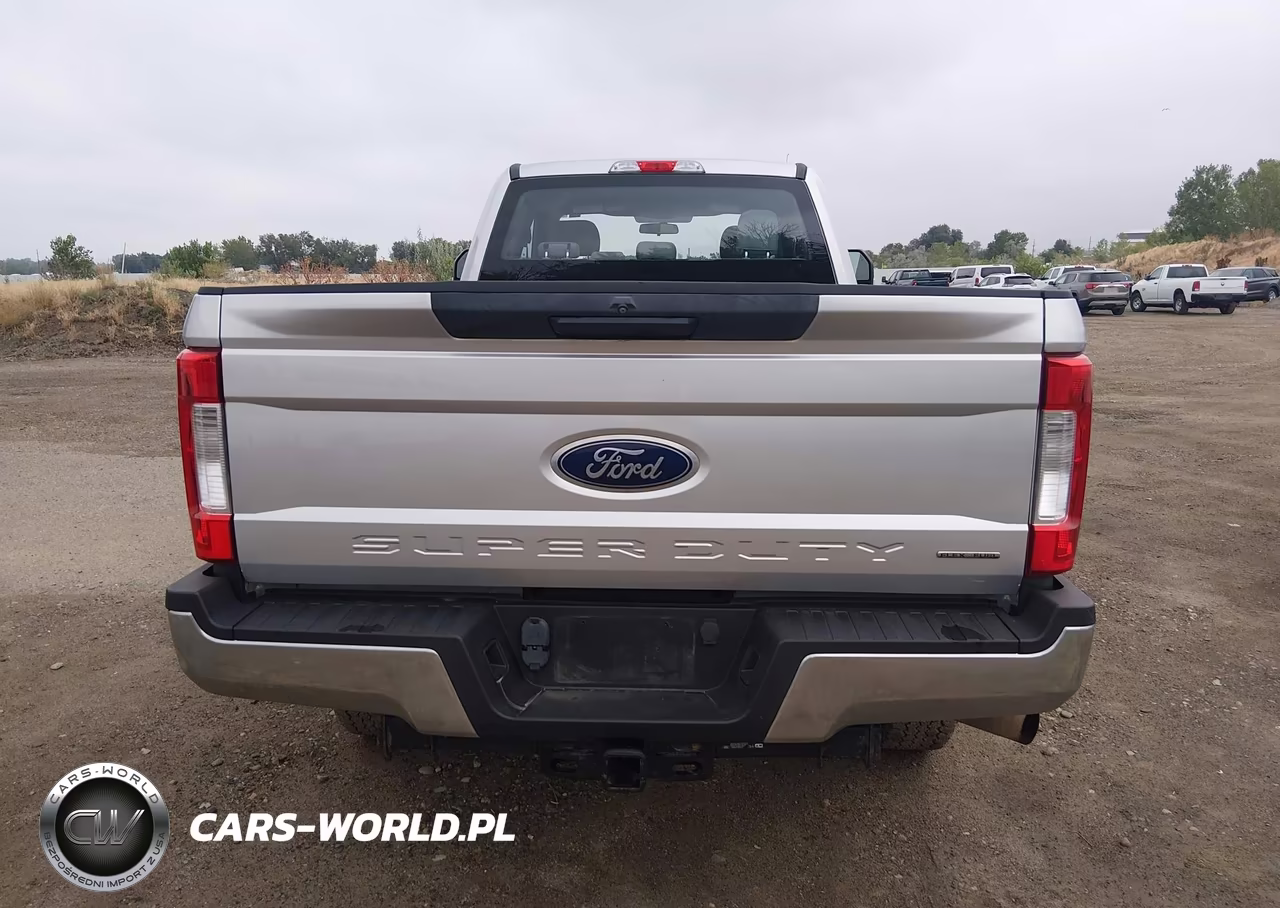 2018 Ford F-250 Xl VIN:1FT7X2B6XJEC83955 - 19
