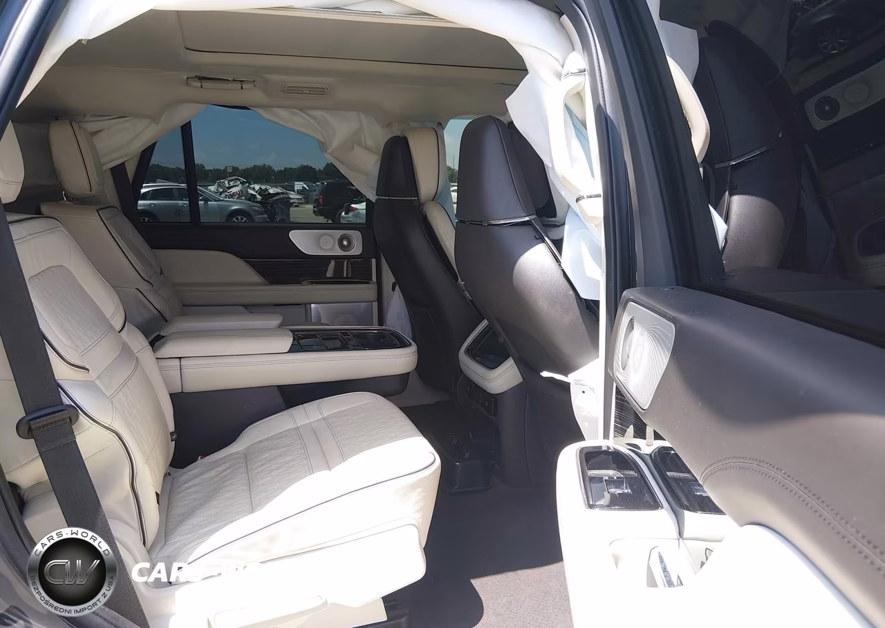 2023 Lincoln Navigator Black Label VIN:5LMJJ2TG9PEL10661 - 8