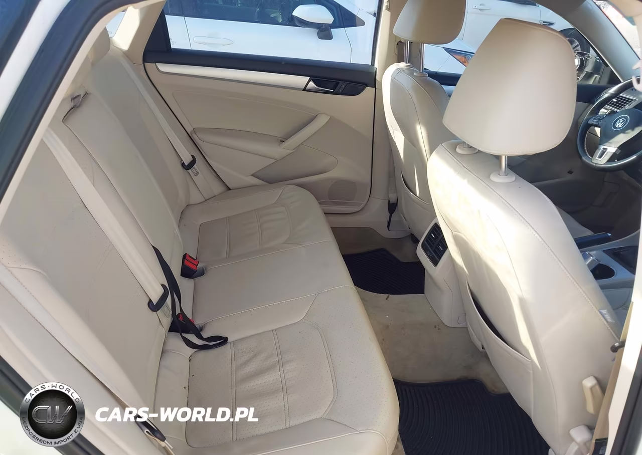 2013 Volkswagen Passat 2.0L Tdi Se VIN:1VWBN7A38DC083321 - 8