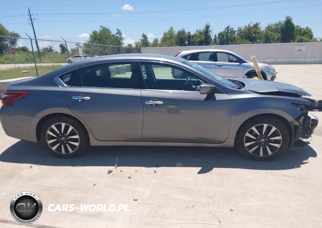 2018 Nissan Altima 2.5 Sv VIN:1N4AL3AP3JC111317 - 13
