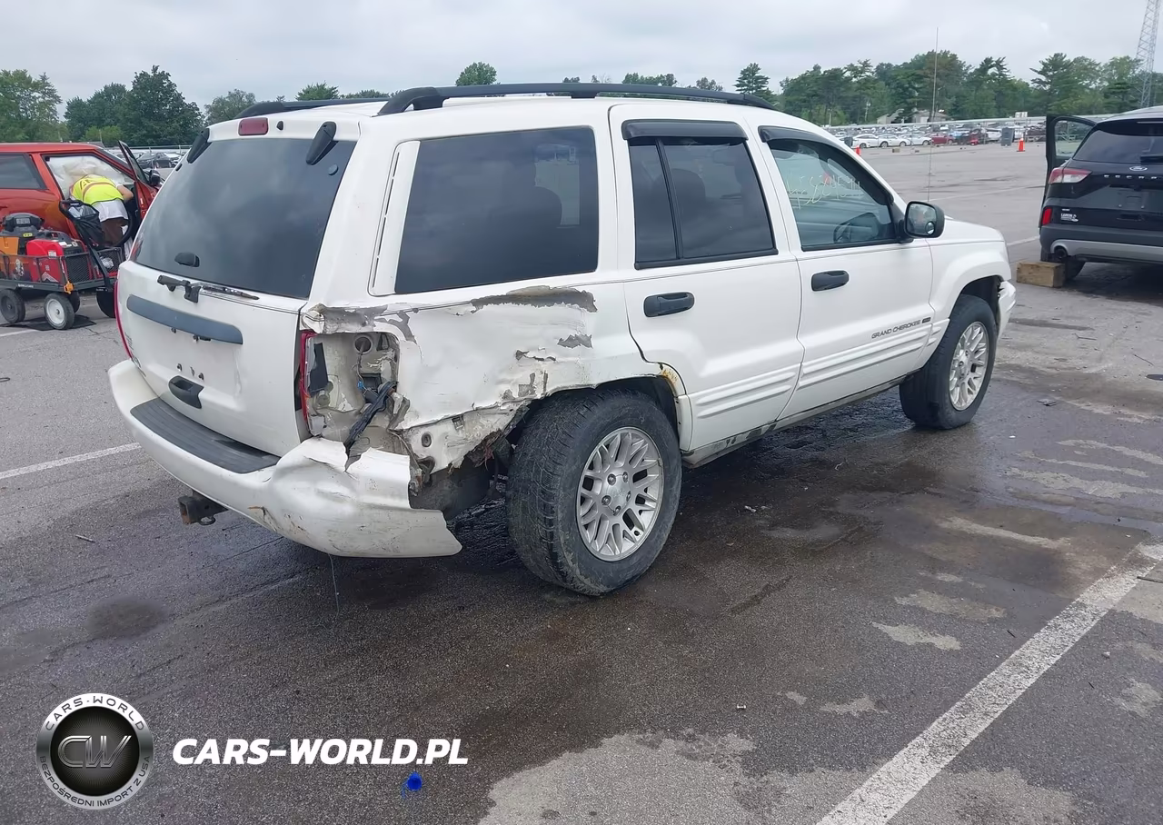 2002 Jeep Grand Cherokee Laredo VIN:1J4GW48S02C252420 - 4