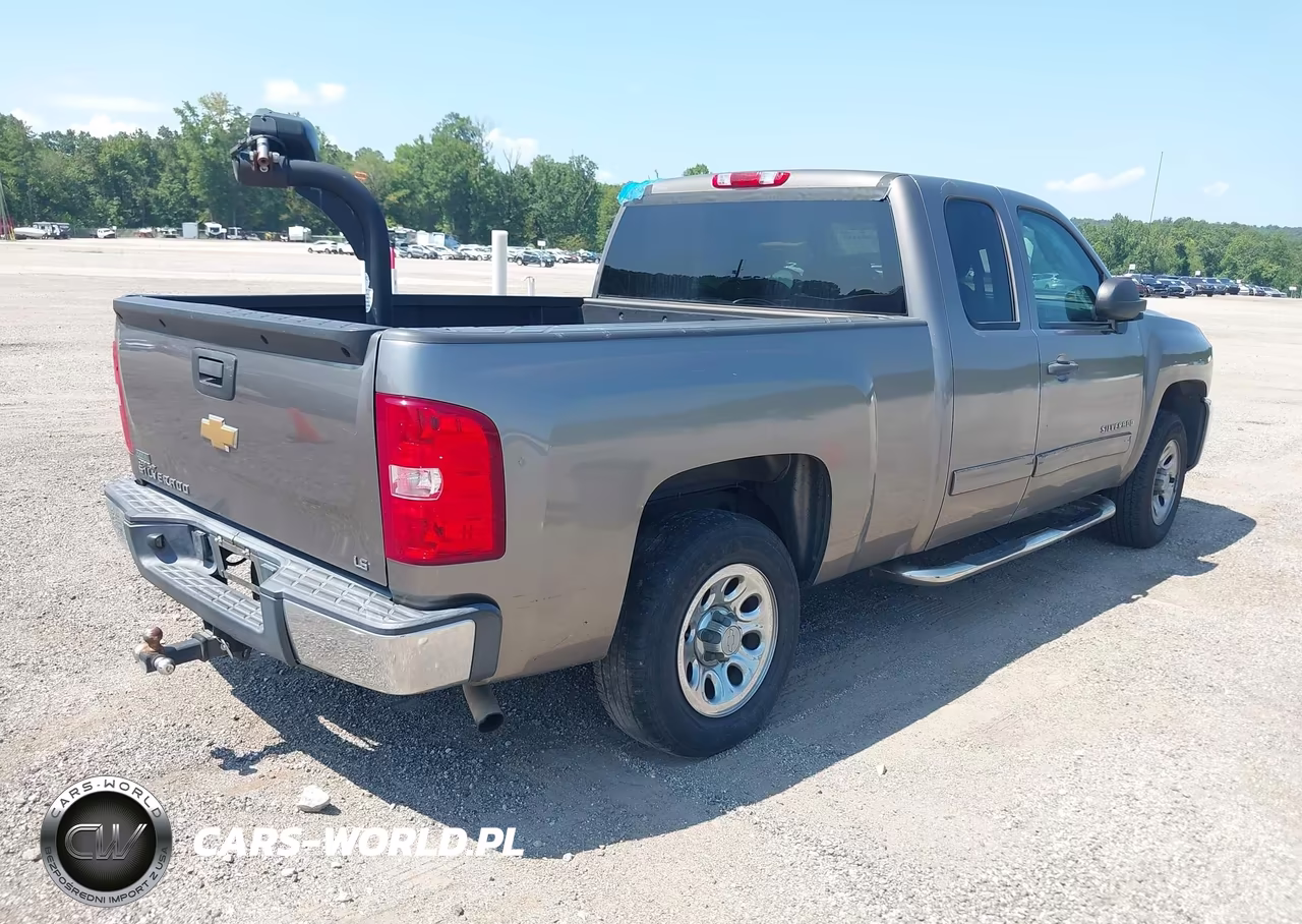 2012 Chevrolet Silverado 1500 Ls VIN:1GCRCREA0CZ226429 - 4