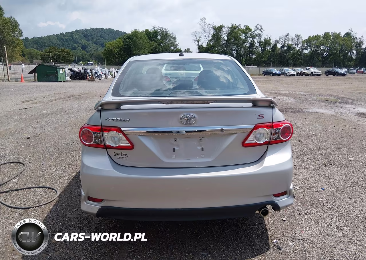 2012 Toyota Corolla S VIN:2T1BU4EE0CC912226 - 17