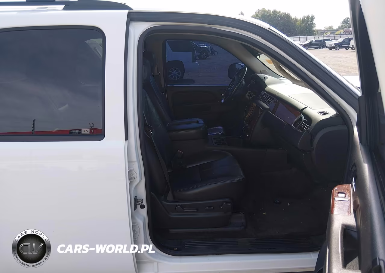 2012 Chevrolet Tahoe Ls VIN:1GNSCAE06CR249151 - 5