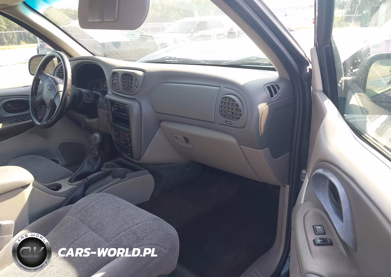 2003 Chevrolet Trailblazer Lt VIN:1GNDT13S132203894 - 5