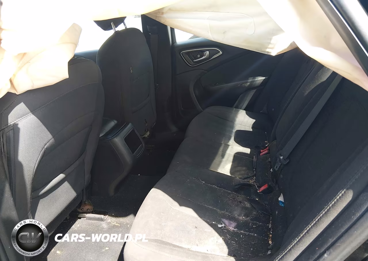 2015 Chrysler 200 Limited VIN:1C3CCCAB7FN739789 - 8