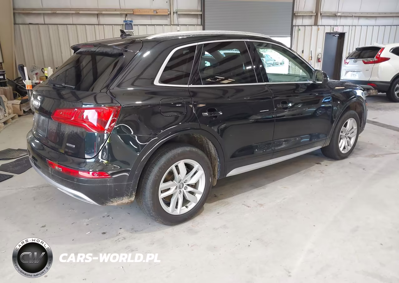 2020 Audi Q5 Premium 45 Tfsi Quattro S Tronic VIN:WA1ANAFY2L2001176 - 4