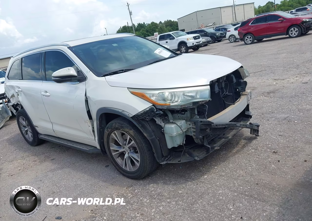 2015 Toyota Highlander Xle V6 VIN:5TDKKRFH7FS065678 - 1