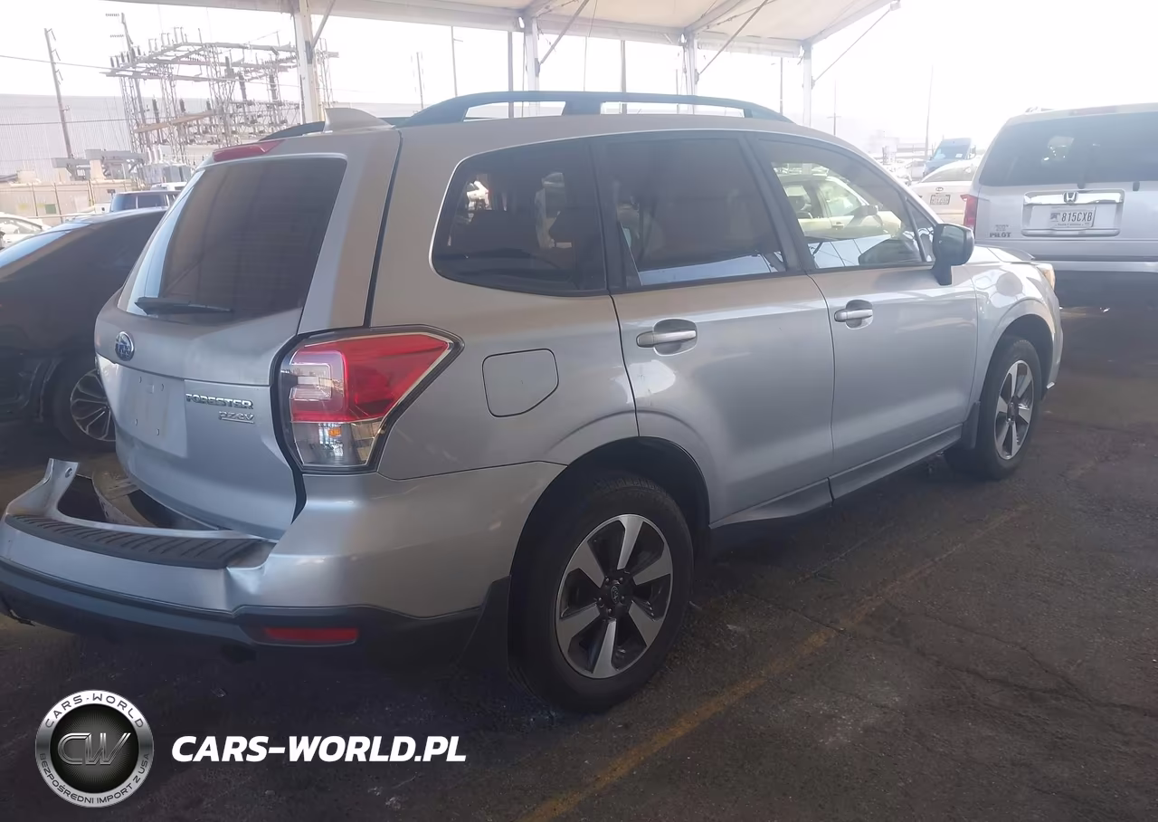 2017 Subaru Forester 2.5I VIN:JF2SJABC0HH419211 - 4