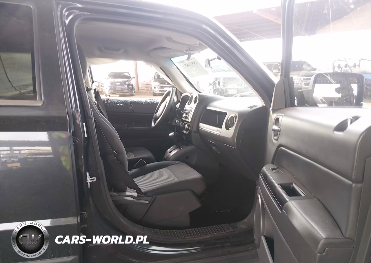 2014 Jeep Patriot Altitude VIN:1C4NJPBA5ED813786 - 5