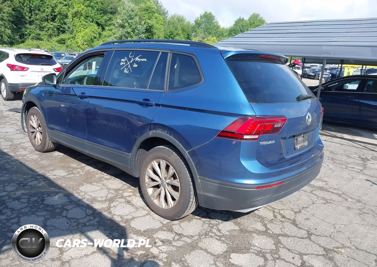 2018 Volkswagen Tiguan 2.0T S VIN:3VV0B7AX4JM123394 - 3