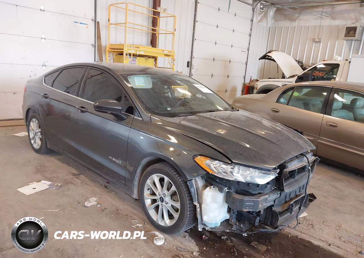 2019 Ford Fusion Hybrid Se