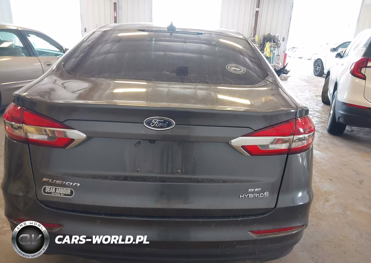 2019 Ford Fusion Hybrid Se VIN:3FA6P0LU3KR103071 - 16