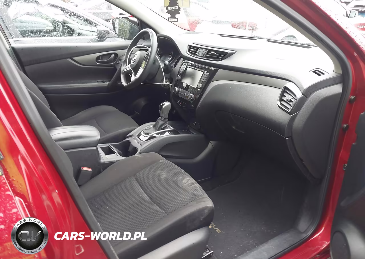 2019 Nissan Rogue Sport S VIN:JN1BJ1CR9KW330390 - 5