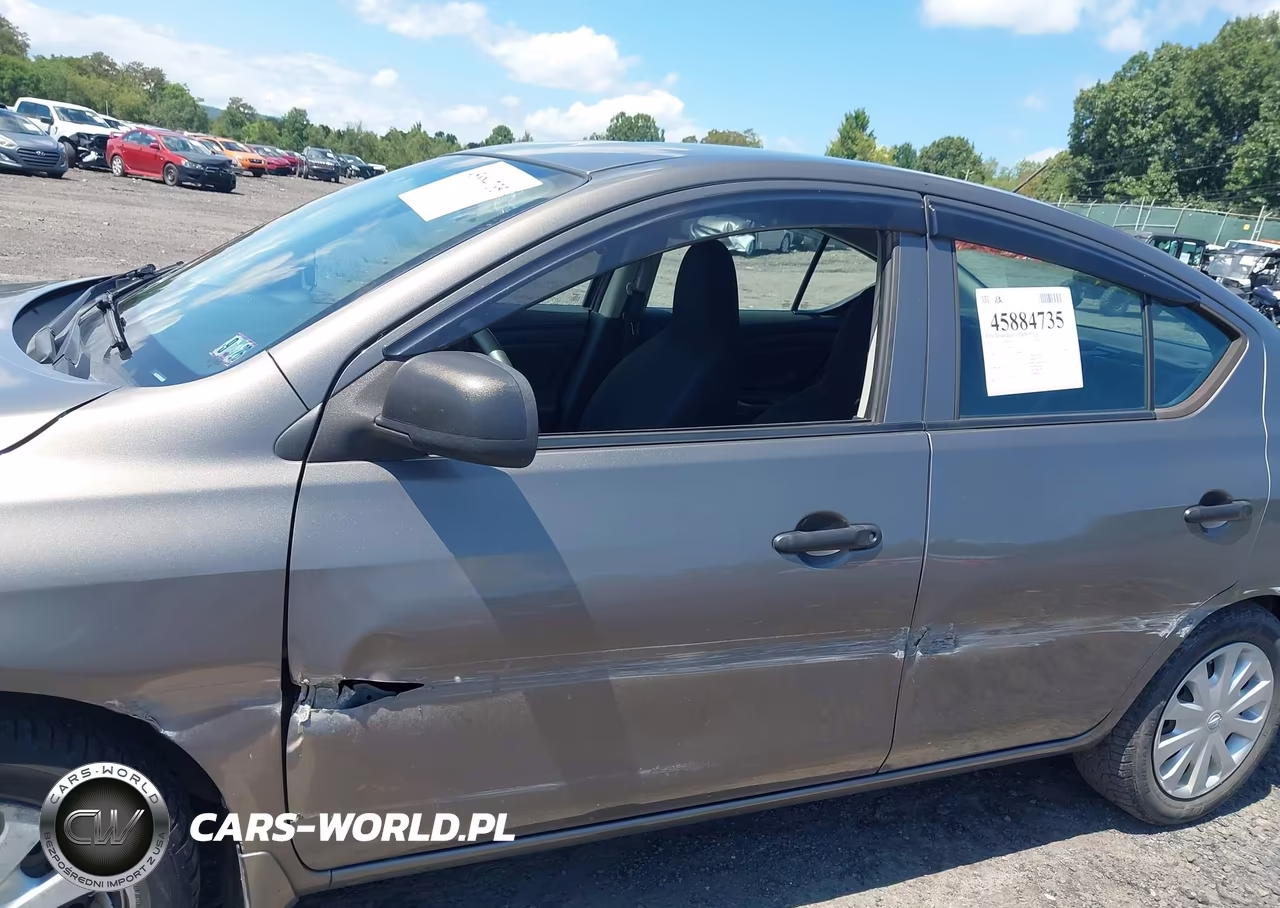 2015 Nissan Versa 1.6 S+ VIN:3N1CN7AP3FL863506 - 12