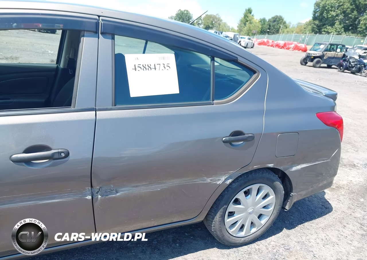 2015 Nissan Versa 1.6 S+ VIN:3N1CN7AP3FL863506 - 13