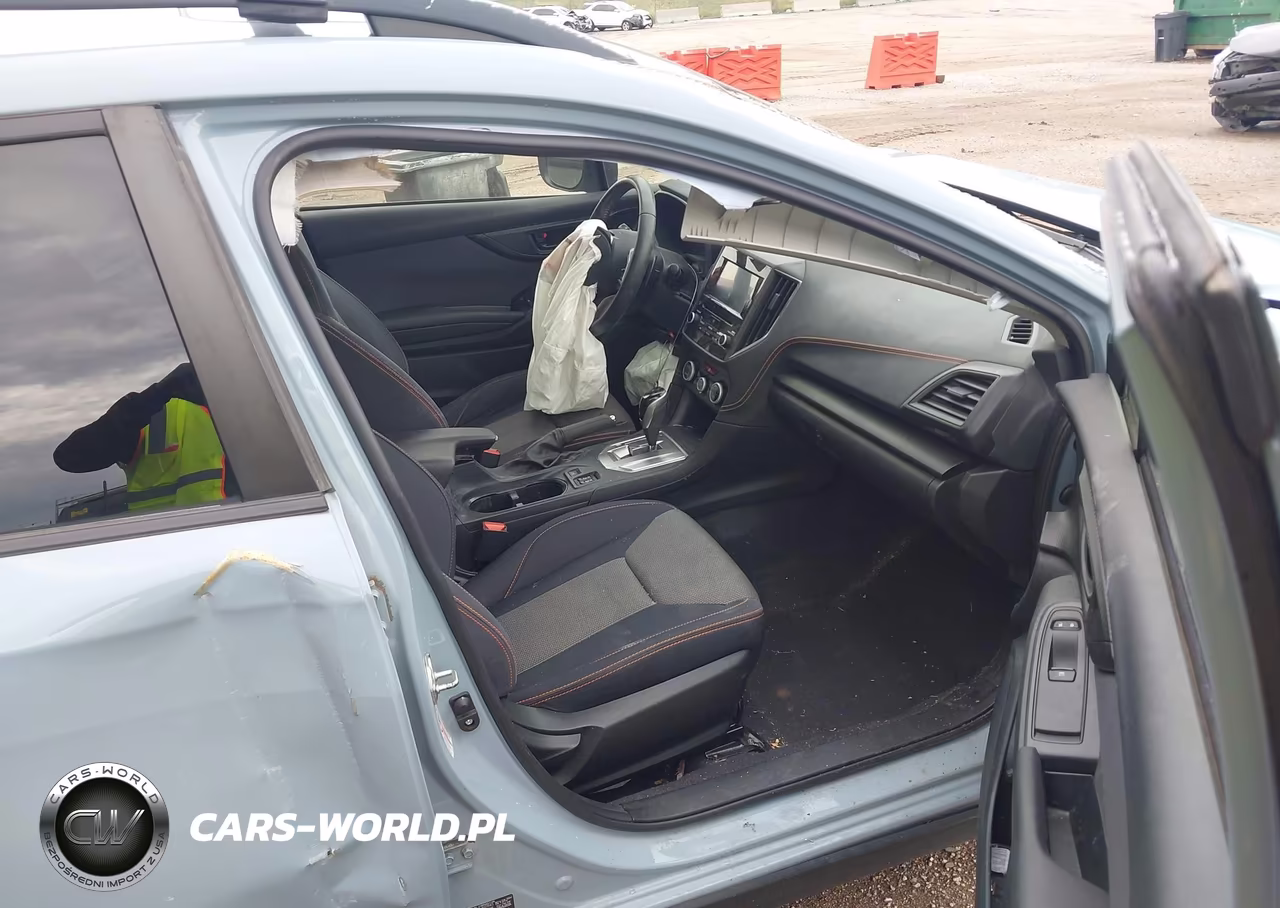 2020 Subaru Crosstrek Premium VIN:JF2GTAEC3L8223543 - 5