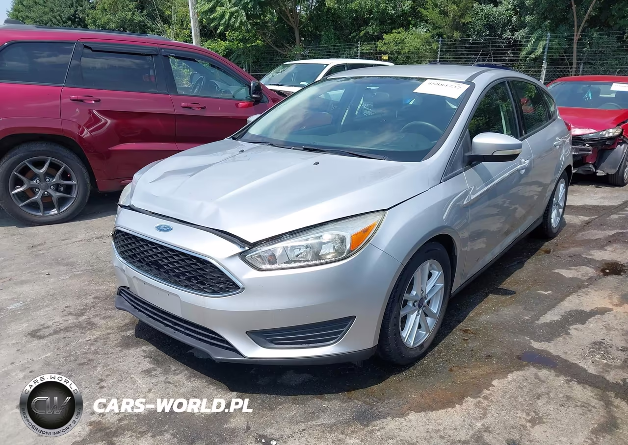 2016 Ford Focus Se VIN:1FADP3K24GL401983 - 2