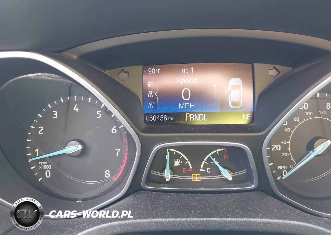 2016 Ford Focus Se VIN:1FADP3K24GL401983 - 7