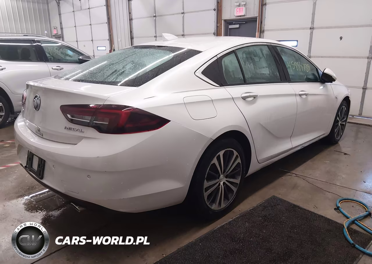2018 Buick Regal Sportback Essence VIN:W04GP6SX5J1096558 - 4